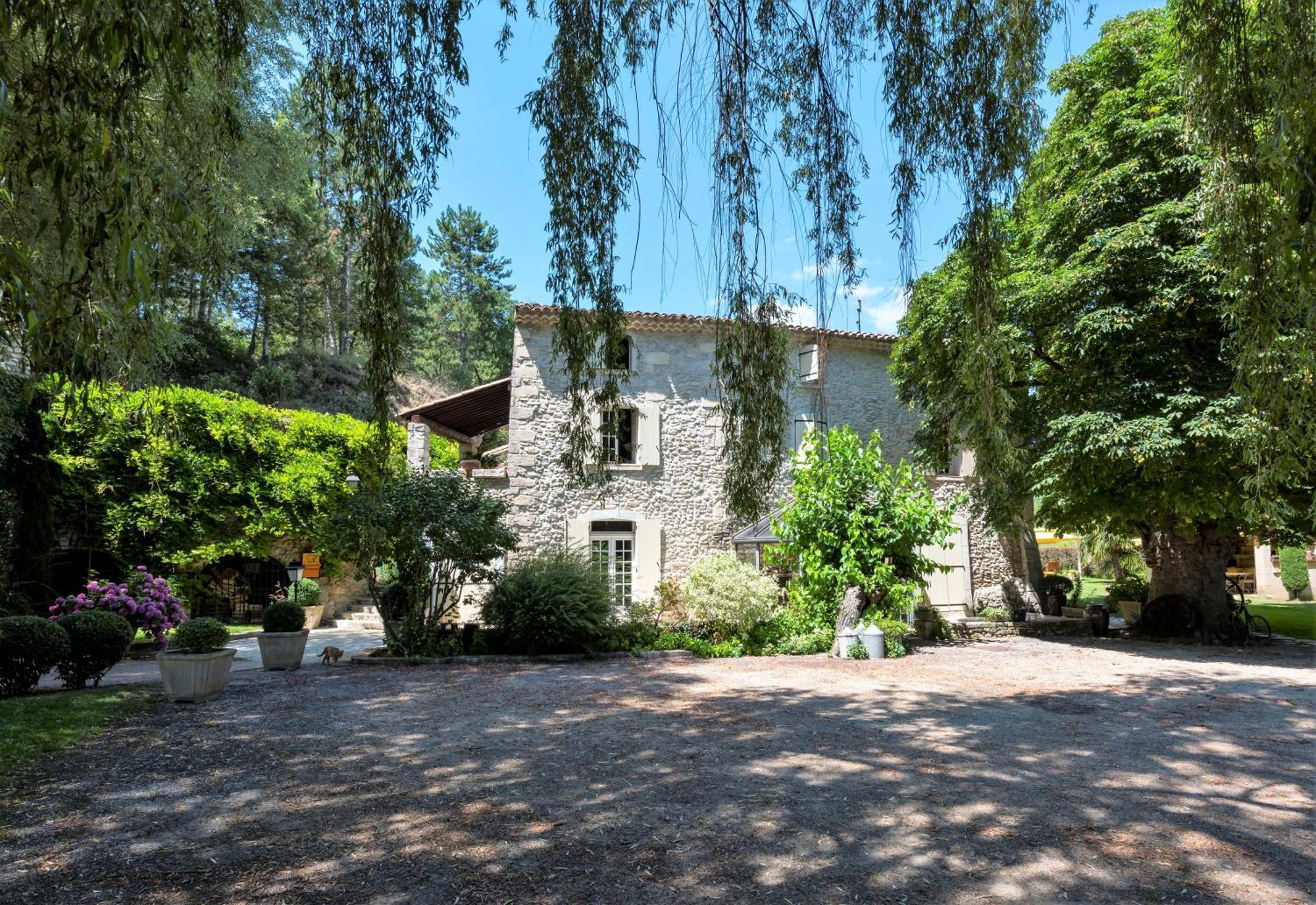 La Campagne St Lazare - Restaurant Chambres D'Hotes Piscine & Spa Forcalquier Dış mekan fotoğraf